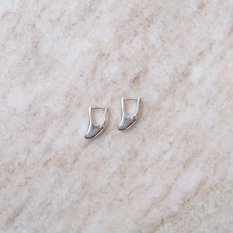 ralaganpre-silvertinymoonhoops