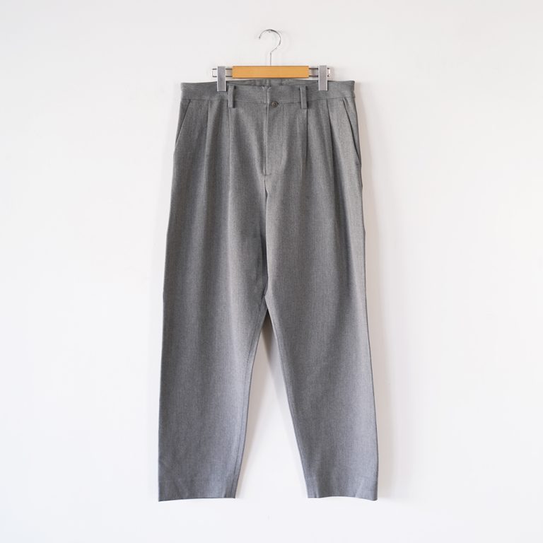 yaecacontempo-556112waypantstwotucktapered