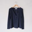 tuesmontresorpopupstore-vneckcardigan