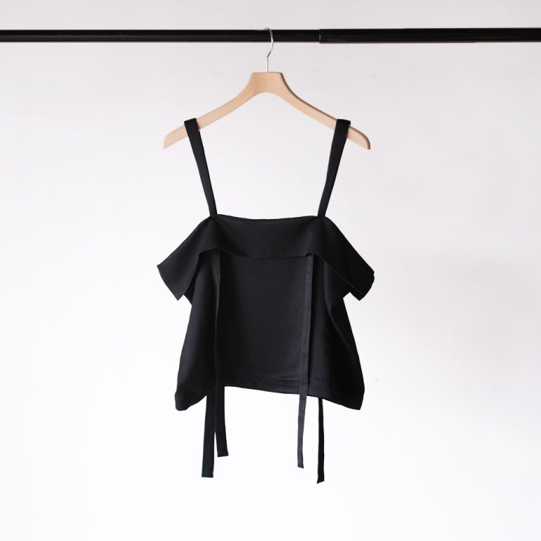 pelleq-travelcovertbib