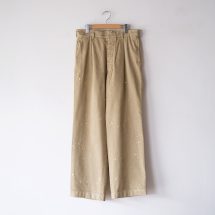 Garment-Dyed Finx Light Chino One-Tuck Wide Pants | EUREKA FACTORY
