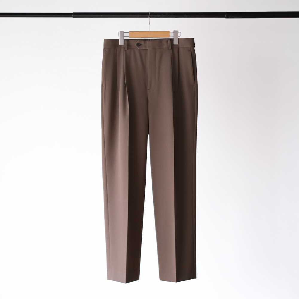 Light Wool Max Gabardine Two-Tuck Slacks | EUREKA FACTORY HEIGHTS