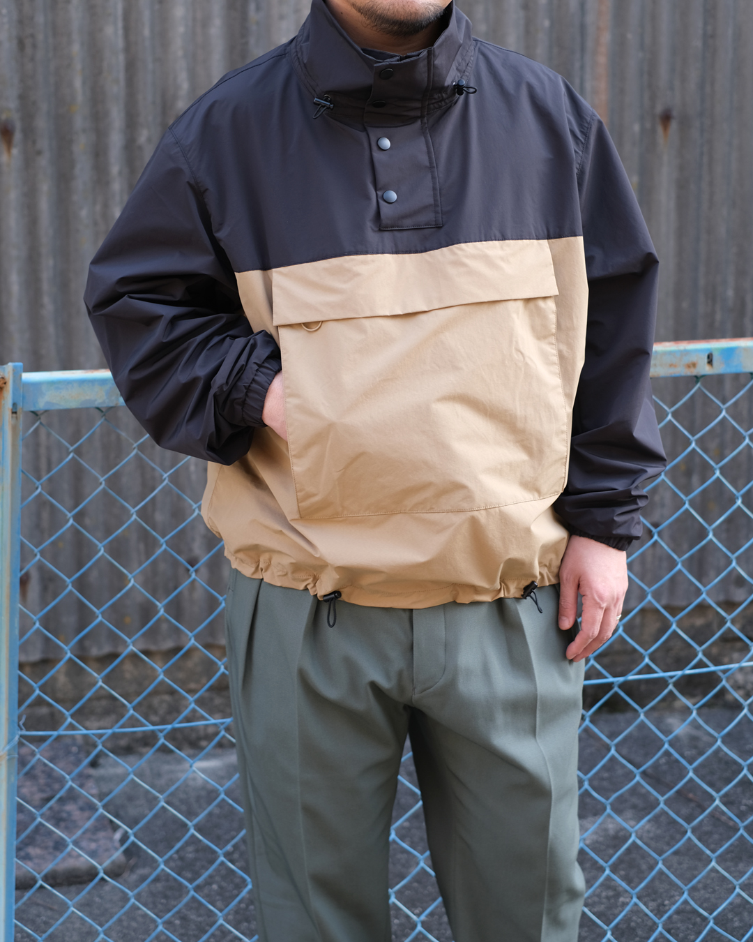 unused-pullovernylonjacket