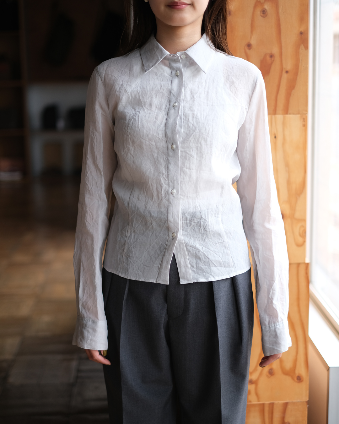 tuesmontresorpopupstore-cottonlawnsheershirt