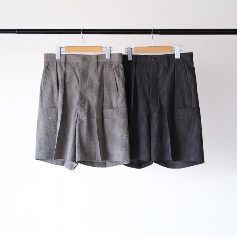 neat-dotsseersuckercargoshorts