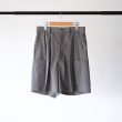 neat-dotsseersuckercargoshorts