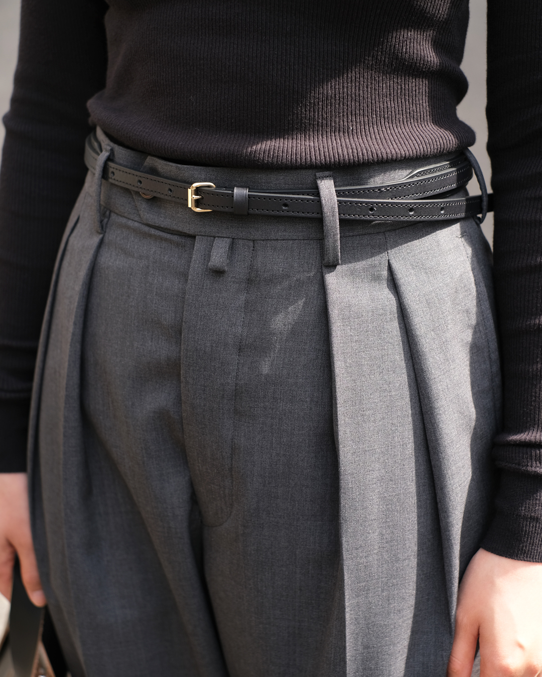 unusedwomens-leatherbelt