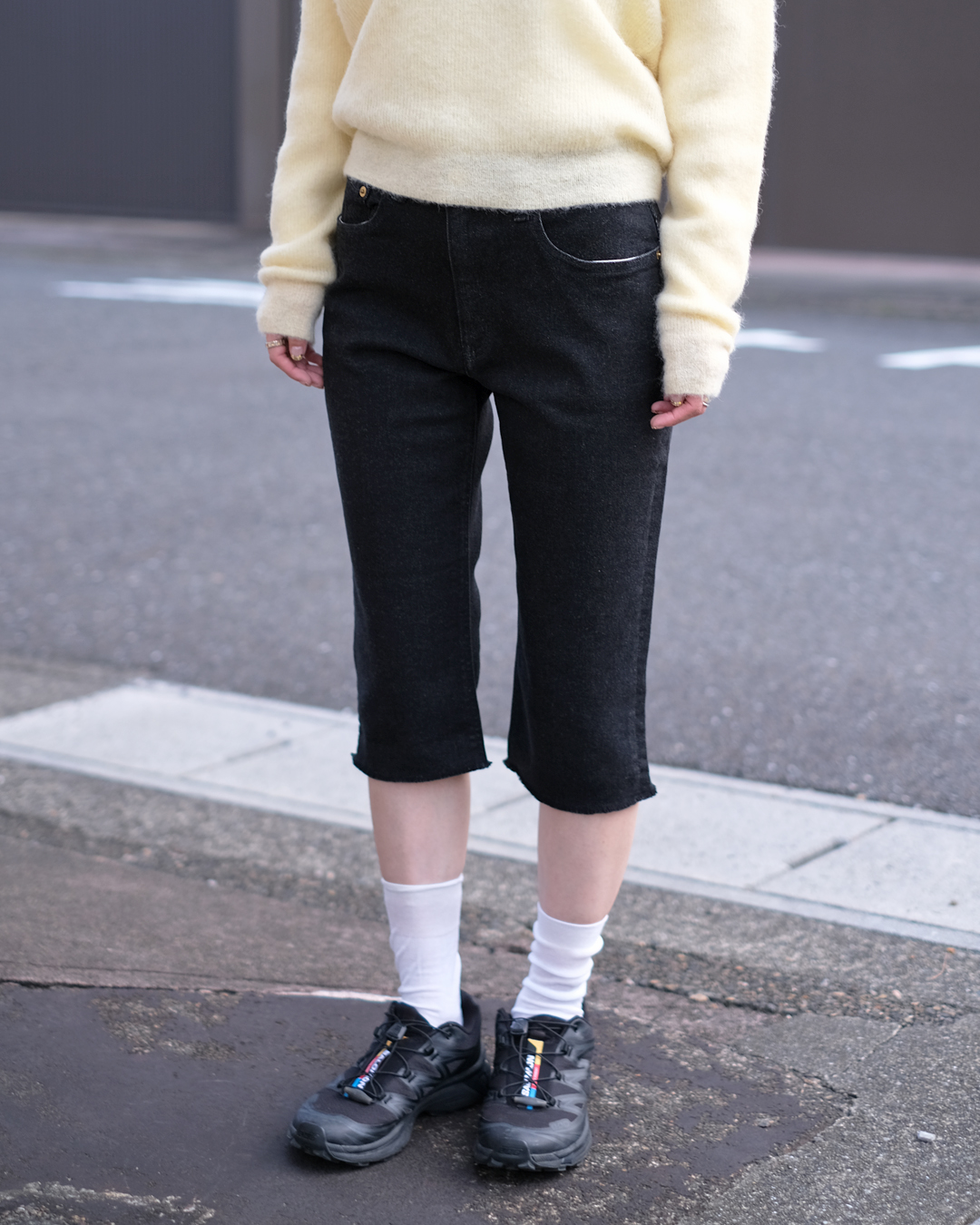 tuesmontresor-solidblackrosequartzjeanshort