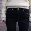 tuesmontresor-solidblackrosequartzjeanshort