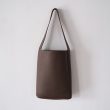 aeta-brbkpg1shoulders