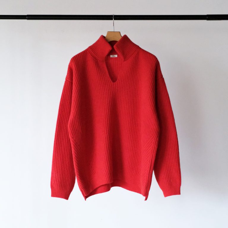 horses-standcollarpullover