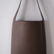 aeta-brbkpg1shoulders
