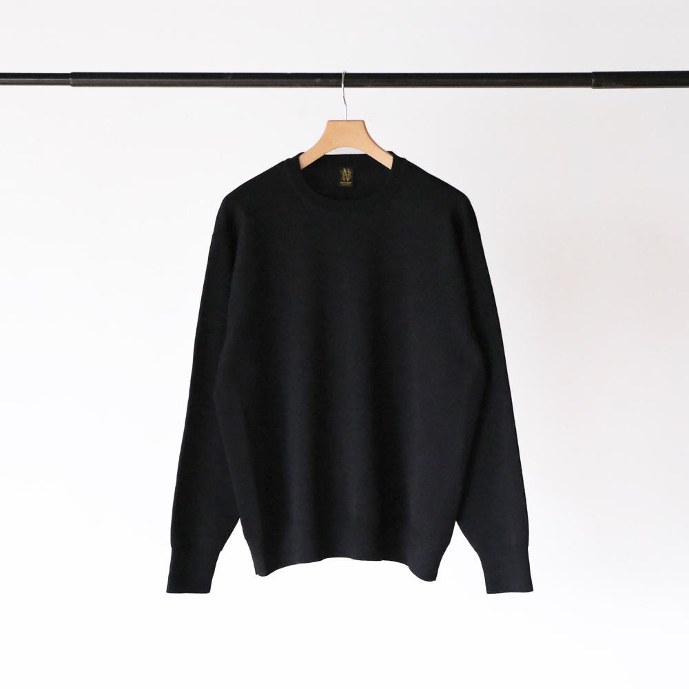 32G Smooth Wool Classic Crew Neck | EUREKA FACTORY HEIGHTS