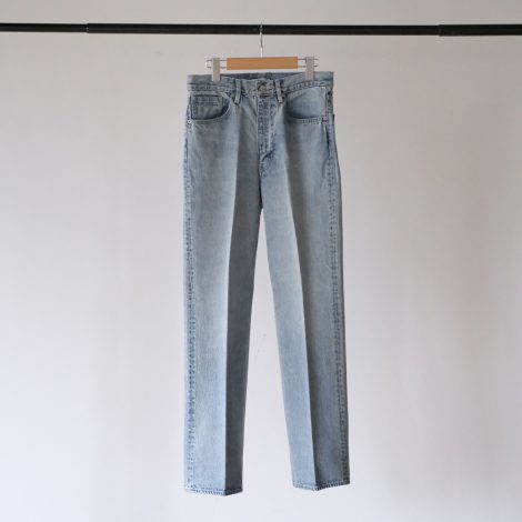 auralee-fadedheavydenimcenterpleatedpants