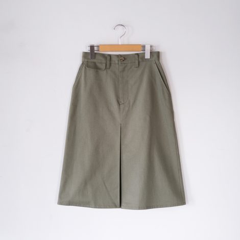 tuesmontres-boxpleatedskirt