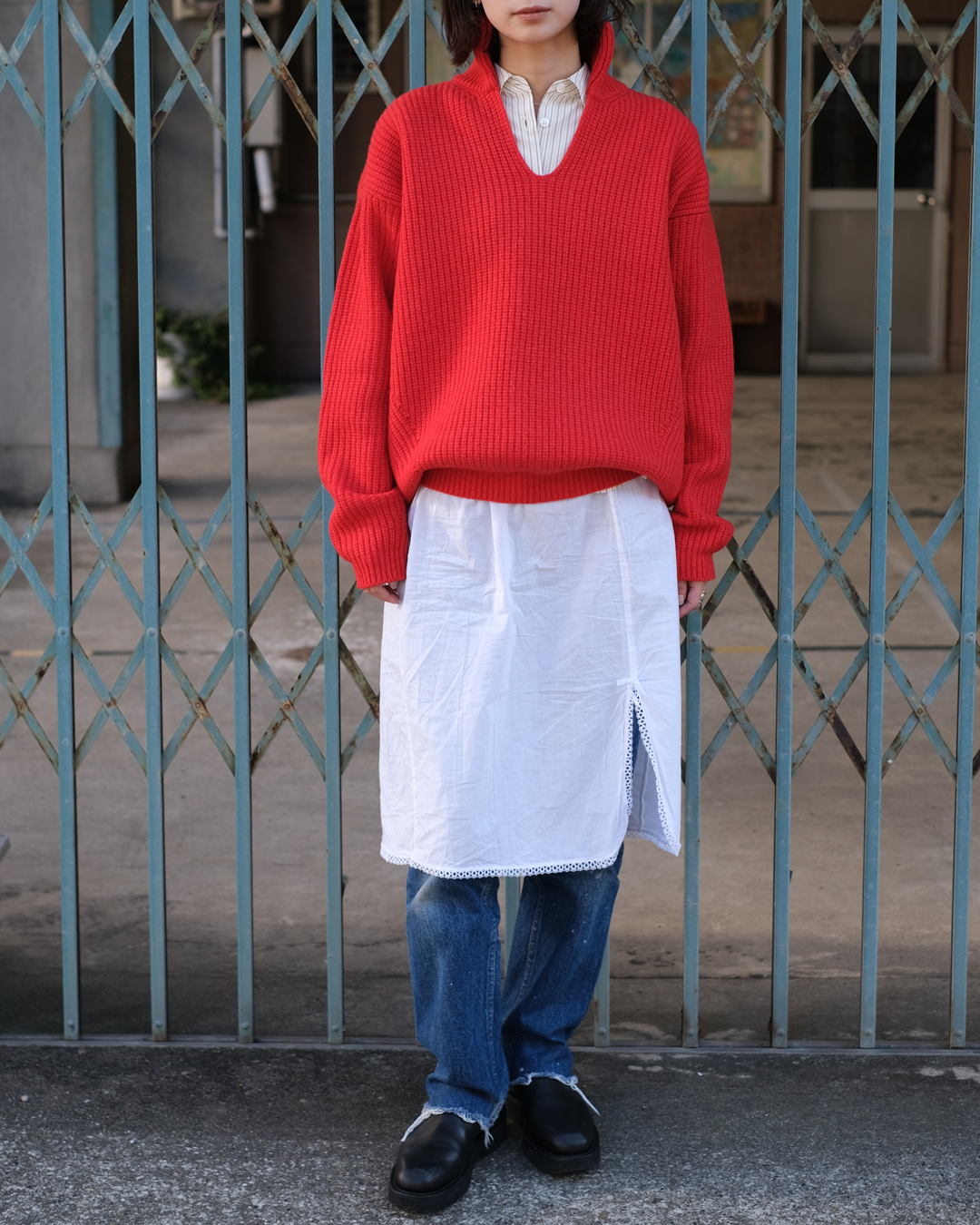 horses-standcollarpullover