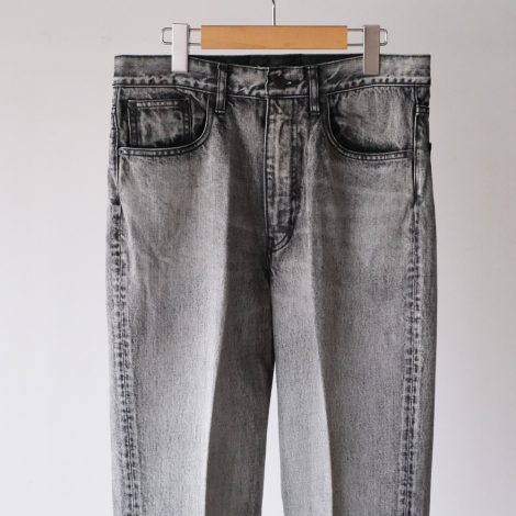 auralee-blackfadedheavydenimcenterpleatedpants