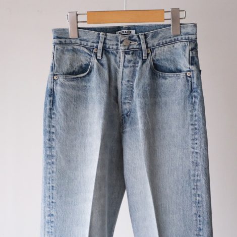 auraleewomens-fadedheavydenimcenterpleatedpants
