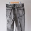 auralee-blackfadedheavydenimcenterpleatedpants