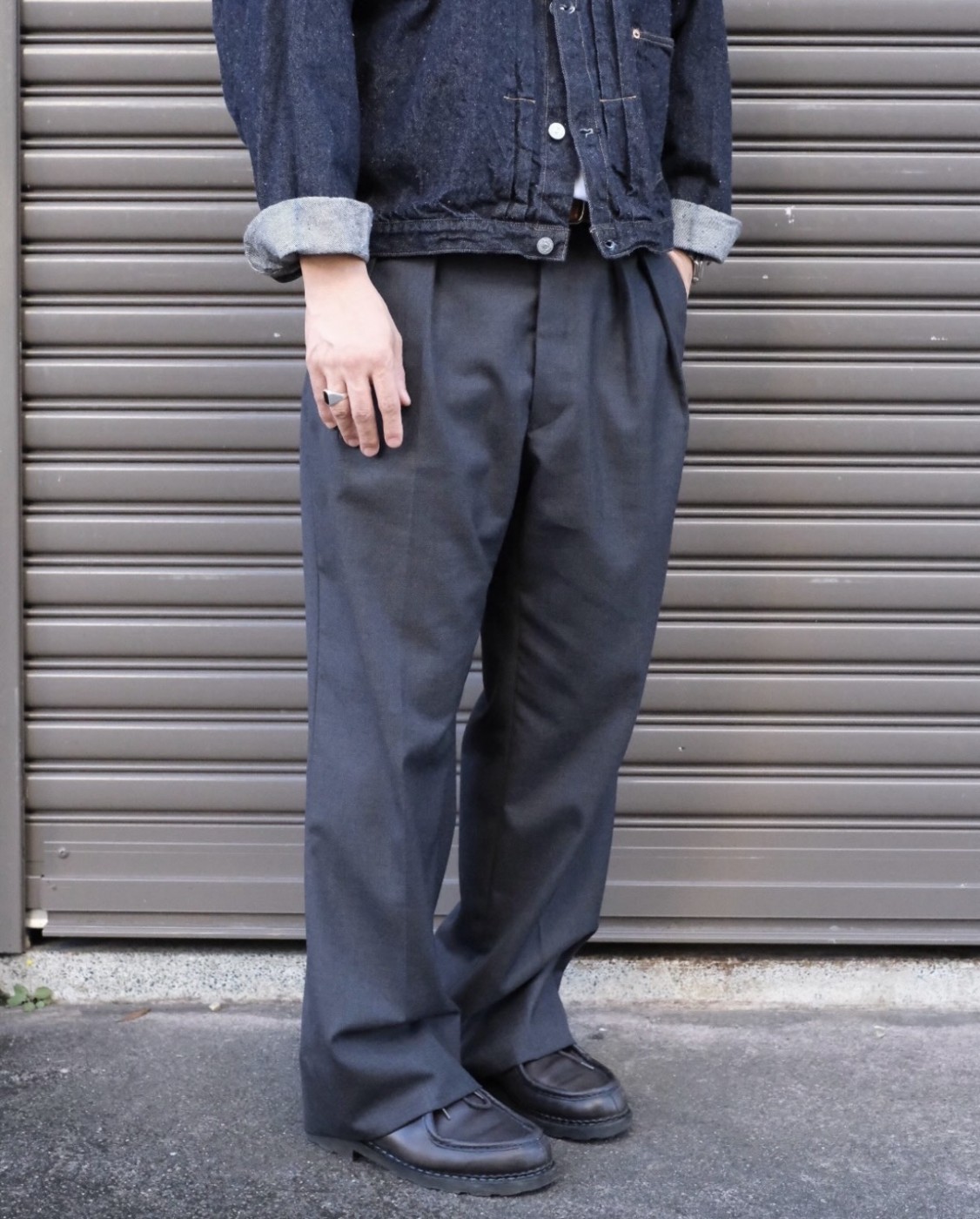neat-thegabardinewide